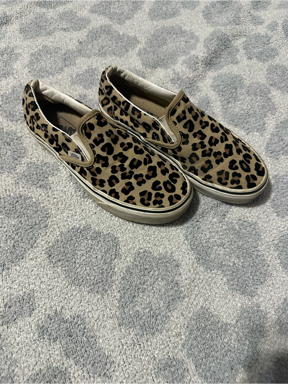 Vans Slip-On Leopard Print in Tan and Black